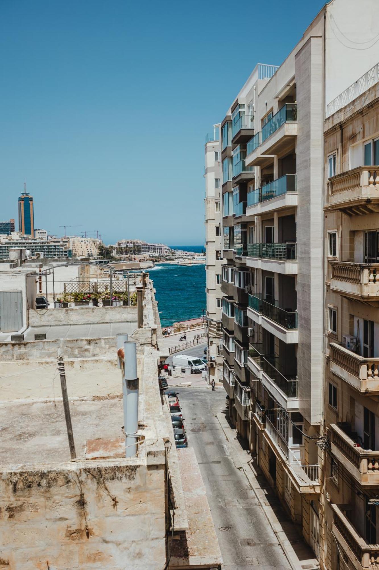 People & Places Sliema Eksteriør billede